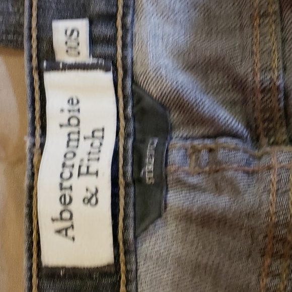 New Abercrombie & Fitch jeans - Picture 4 of 5